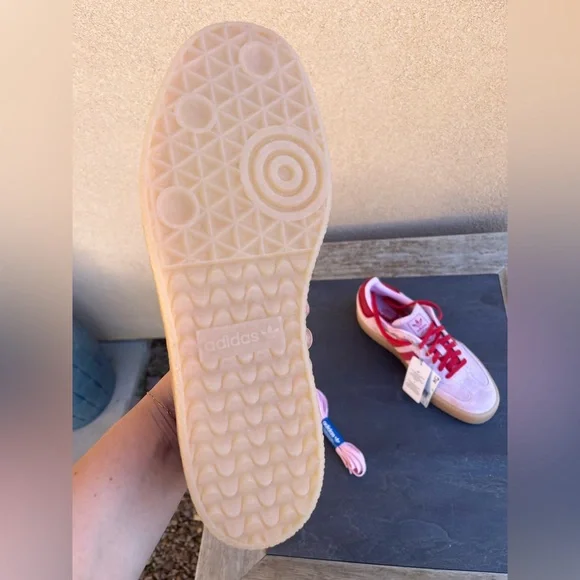 NWT: Adidas Sambae in Clear Pink and Scarlet Red - Picture 5 of 8